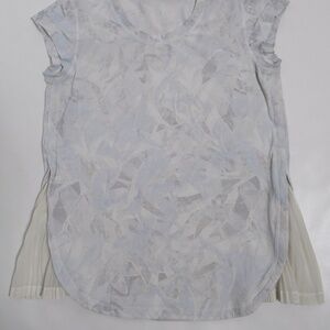 Lululemon Women's Just Pleat It Short Sleeve Jasmine White Multi Size 6